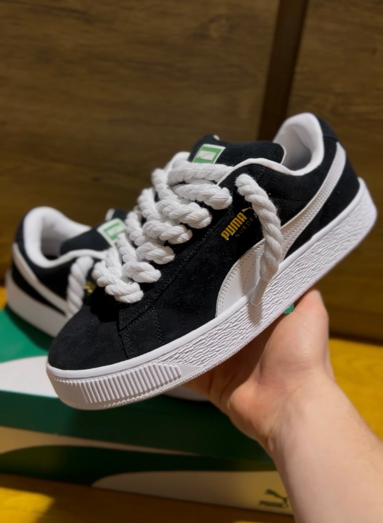 Puma suede xl kézben kép