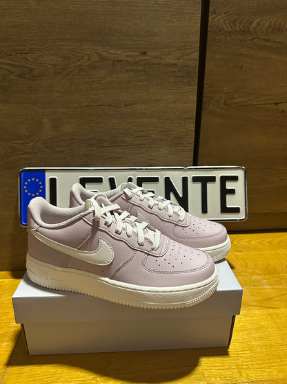 nikeair force 1 violet