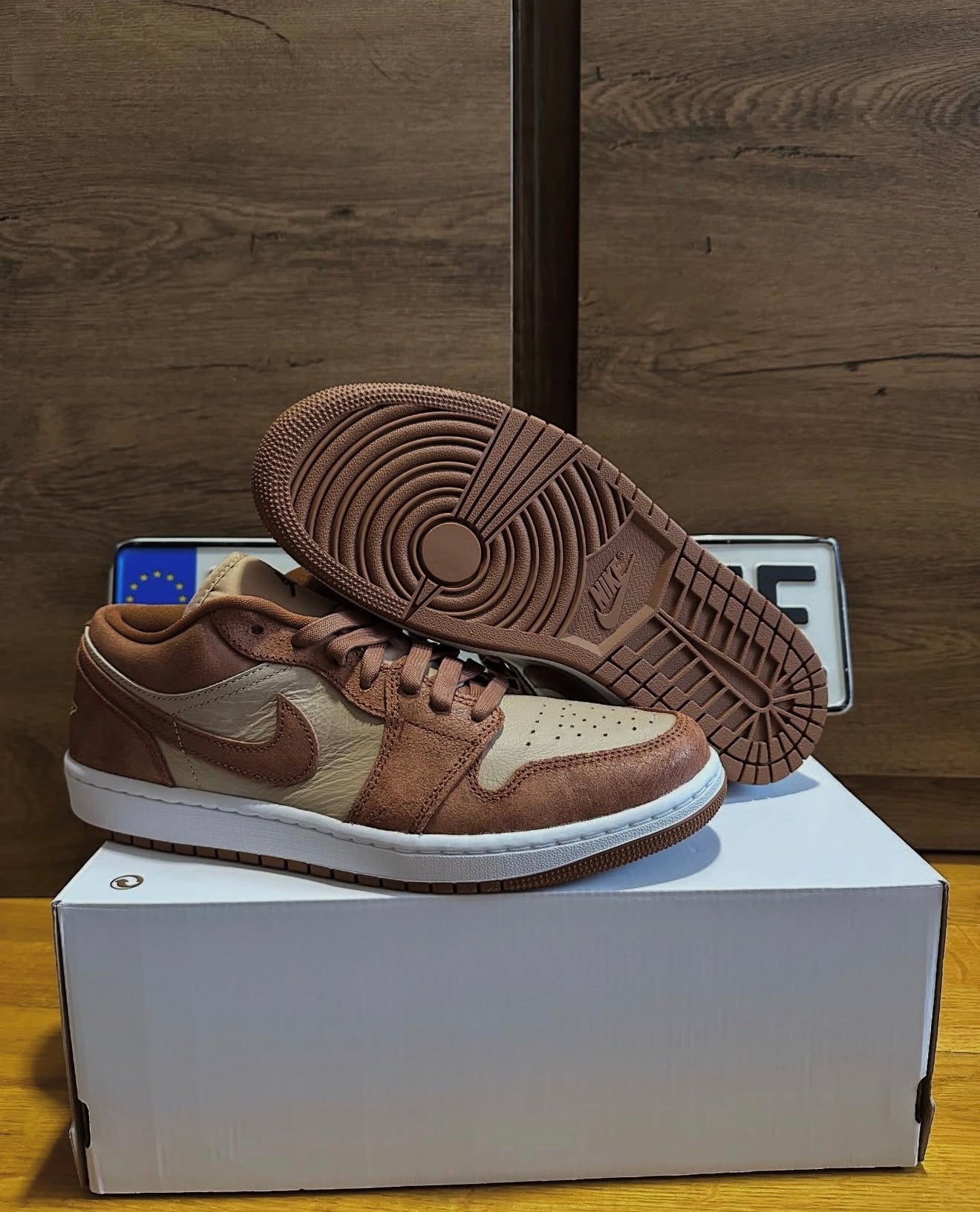 Jordan 1 Low “Legend brown”