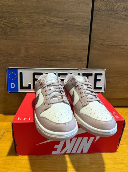 Nike Dunk “Diffused Taupe”