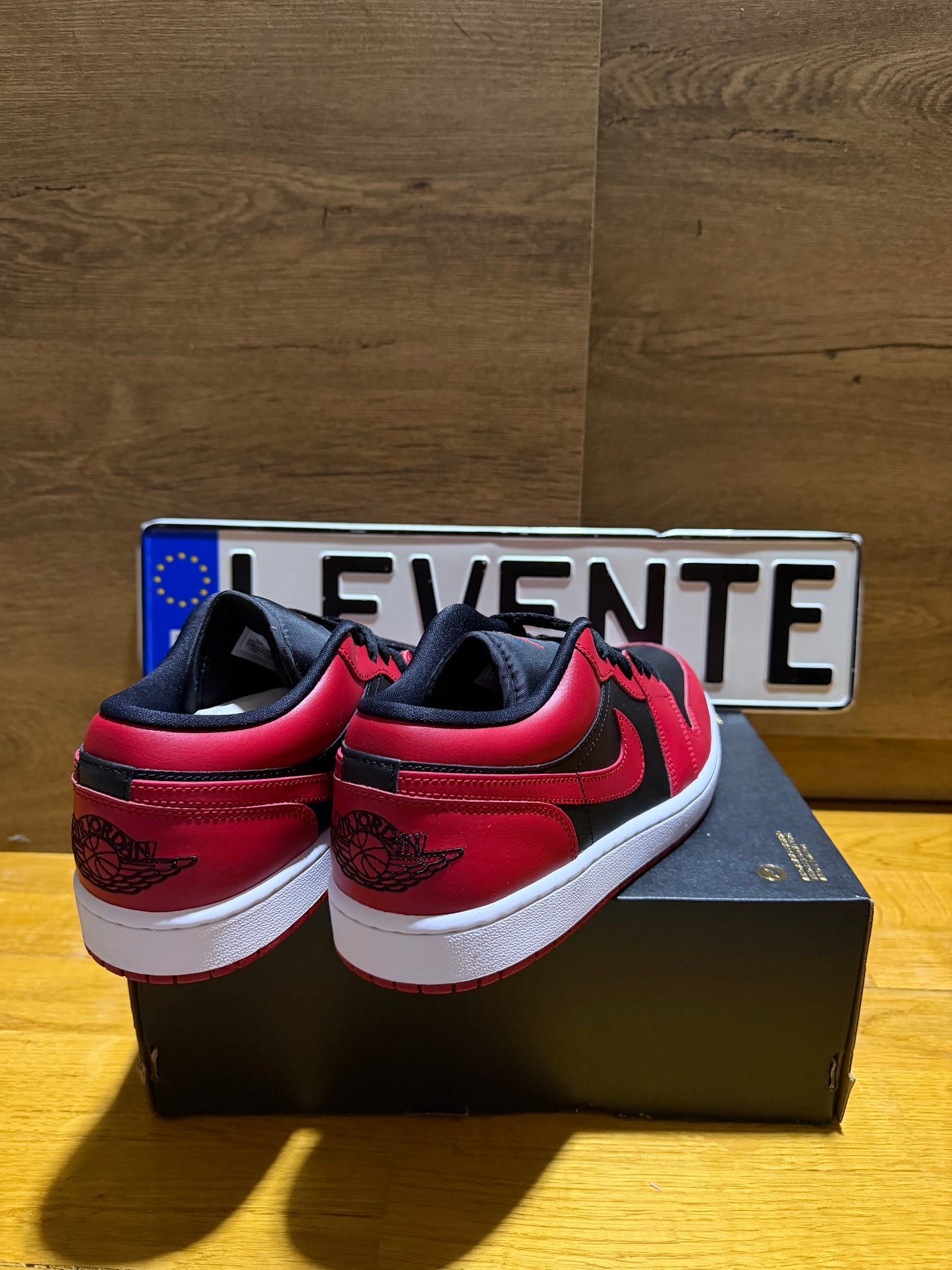 Jordan 1 Low "Reverse Bred"