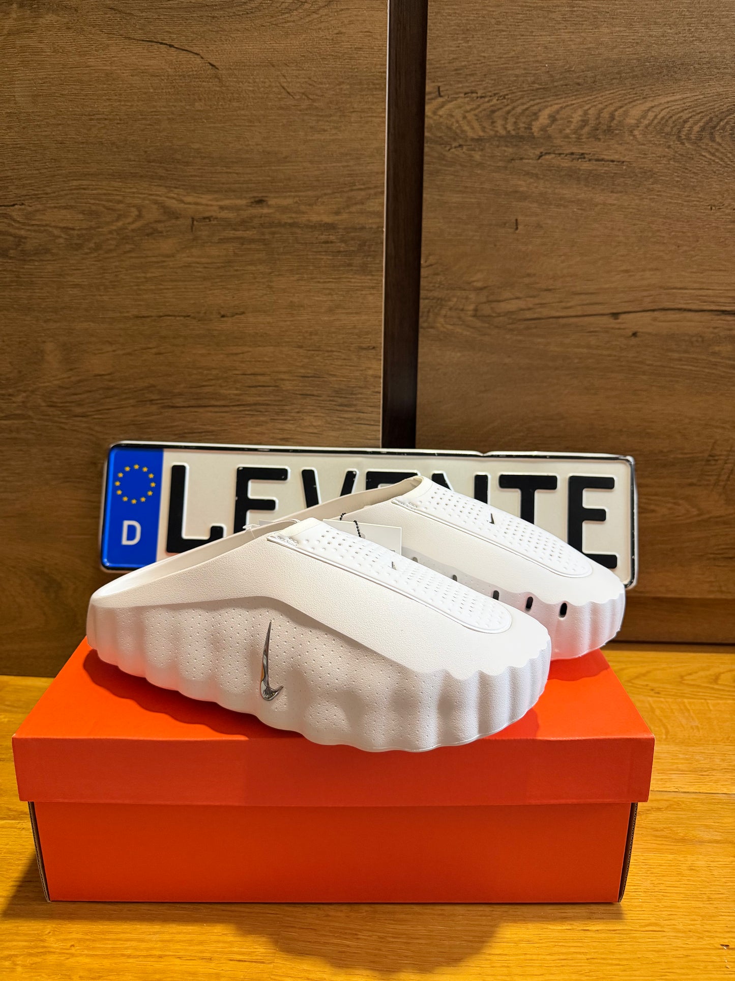 Nike MIND 001 “Summit White” W