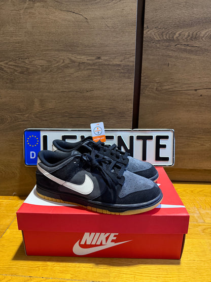 Nike Dunk Low “Black Grey Gum”