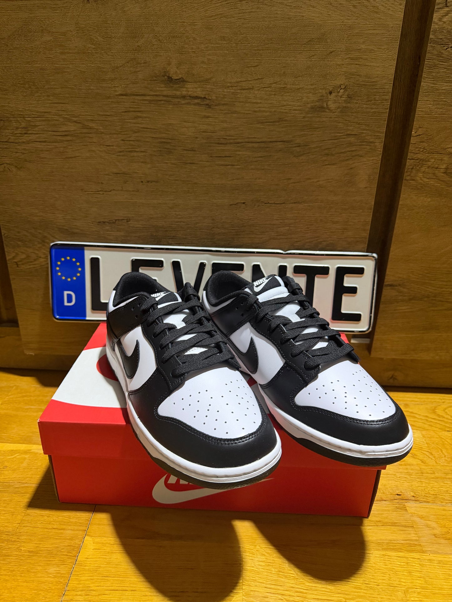 Nike Dunk "Panda"