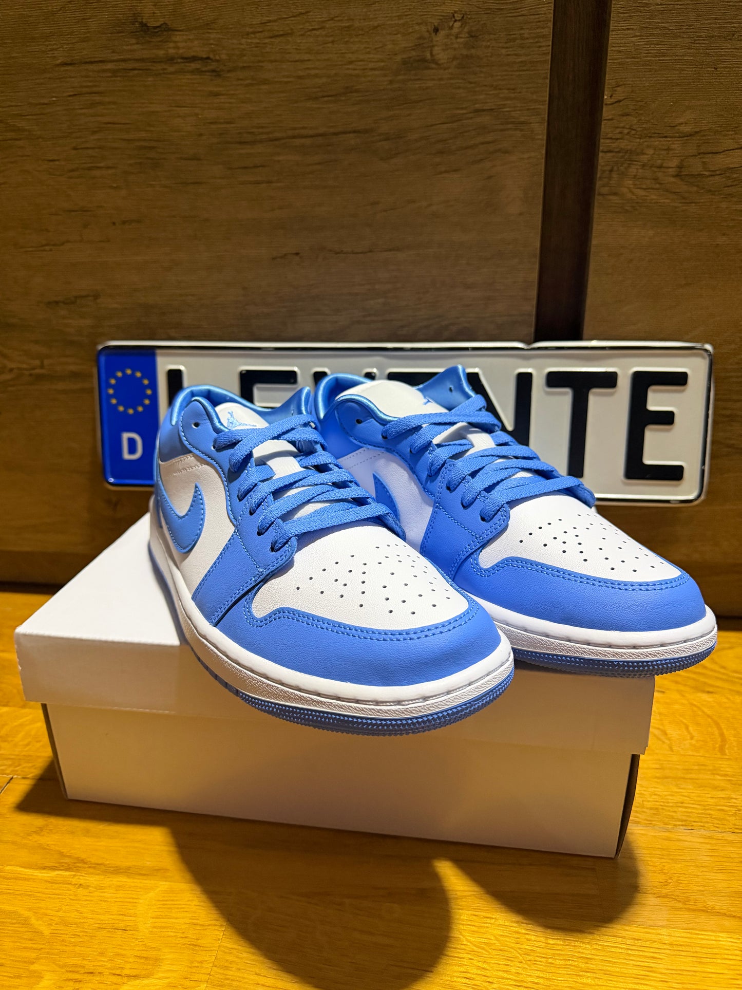 Jordan 1 Low “University Blue”