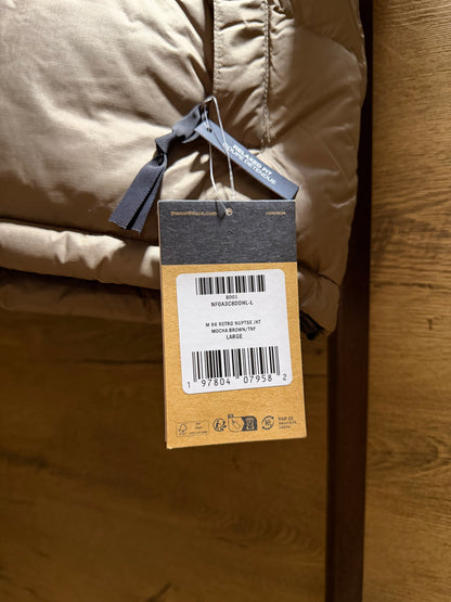 The North Face 700 Nuptse “Latte”