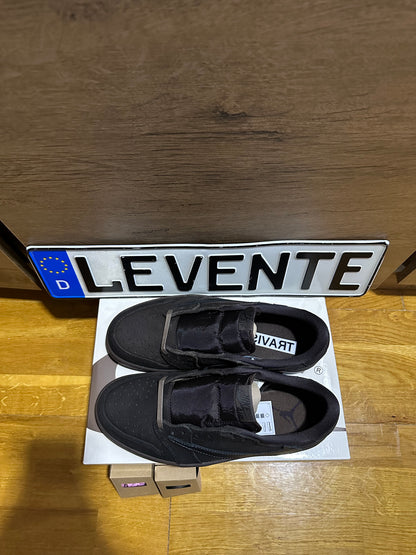 Jordan x Travis Scott Air Jordan 1 Retro Low "Velvet Brown"