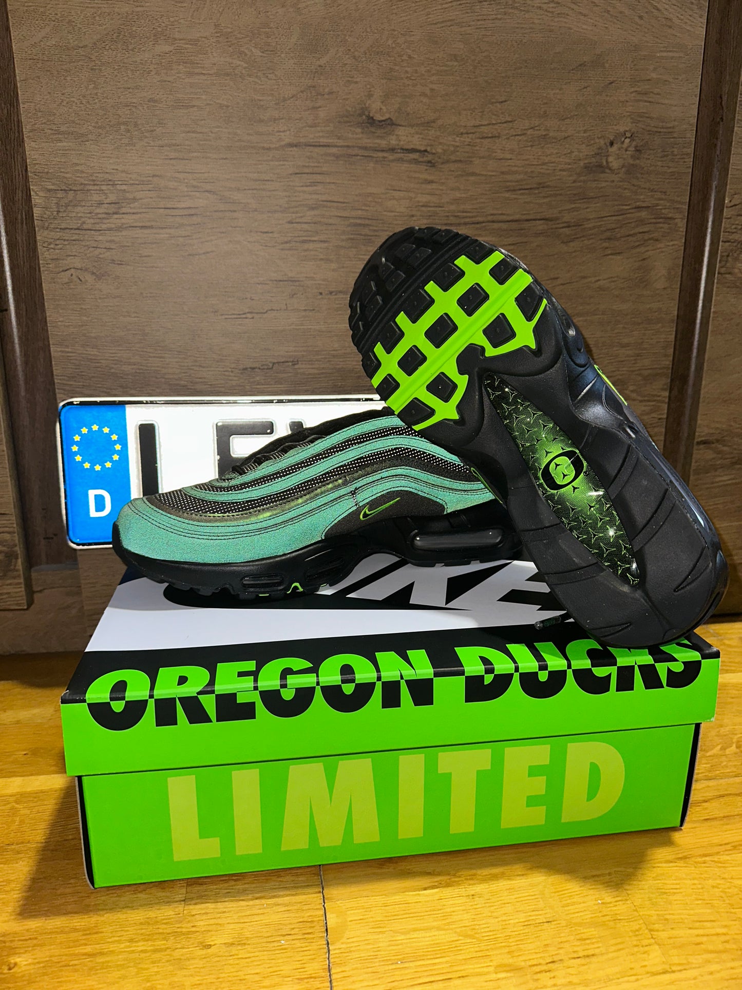 AIR MAX 95/97 'UNIVERSITY OF OREGON - THUNDER' PE