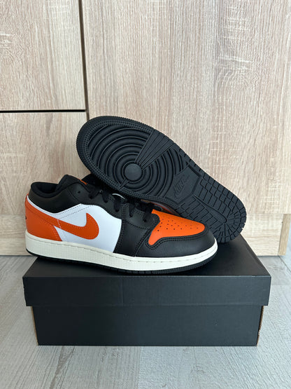 Jordan 1 Low "Shattered Backboard” talp nézet