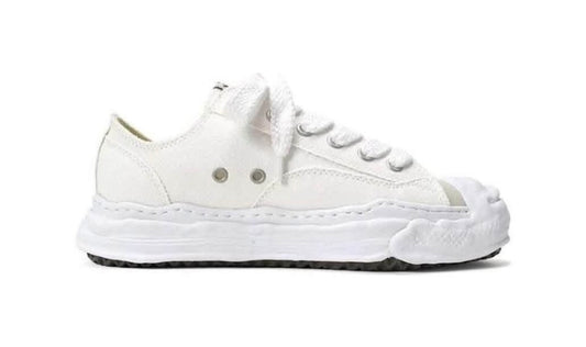 Maison Mihara Yasuhiro Hank "White"