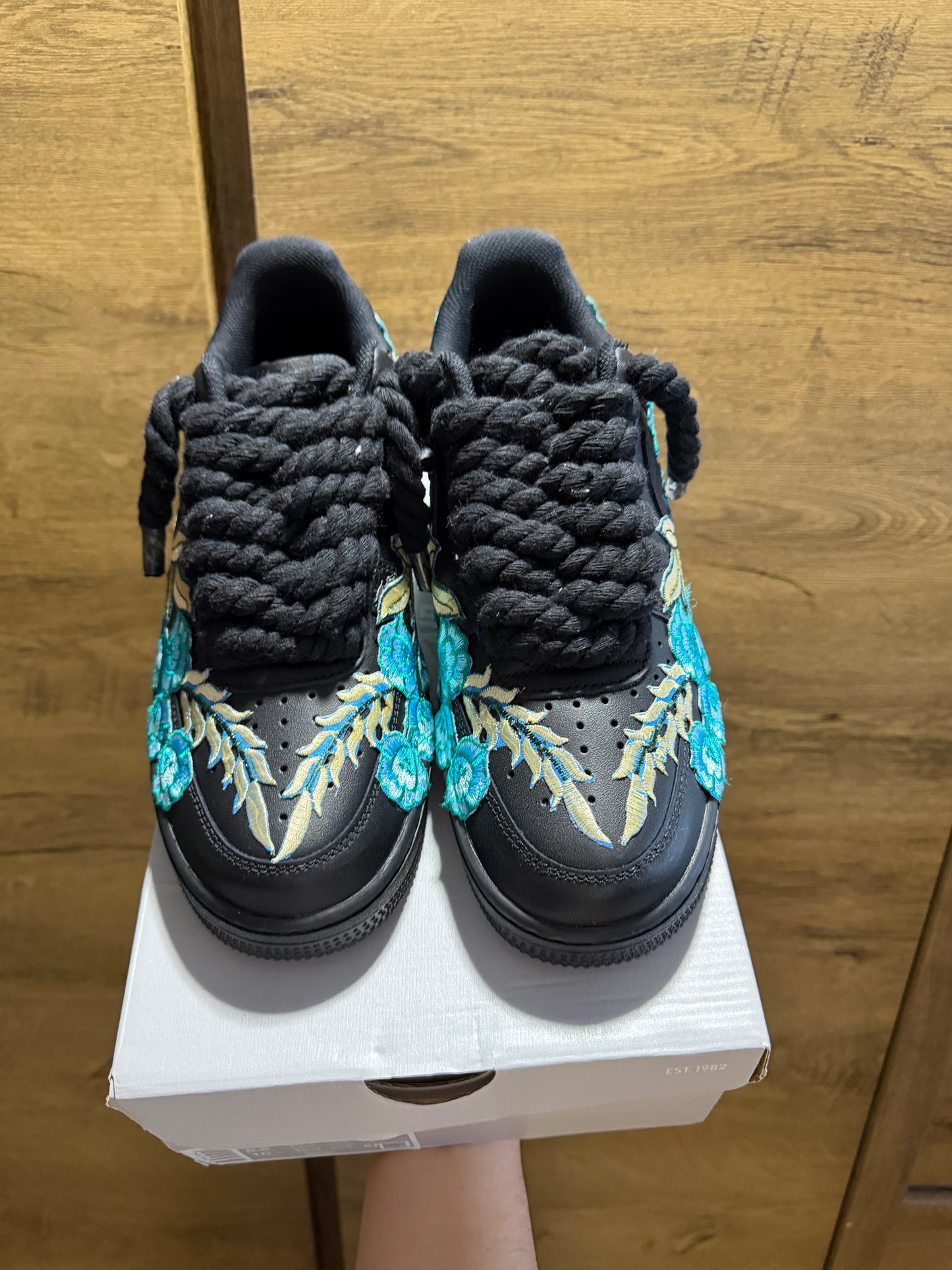 Nike Air Force 1 Black "DOUBLE ROSE CYAN ROPELACE” felül nézet