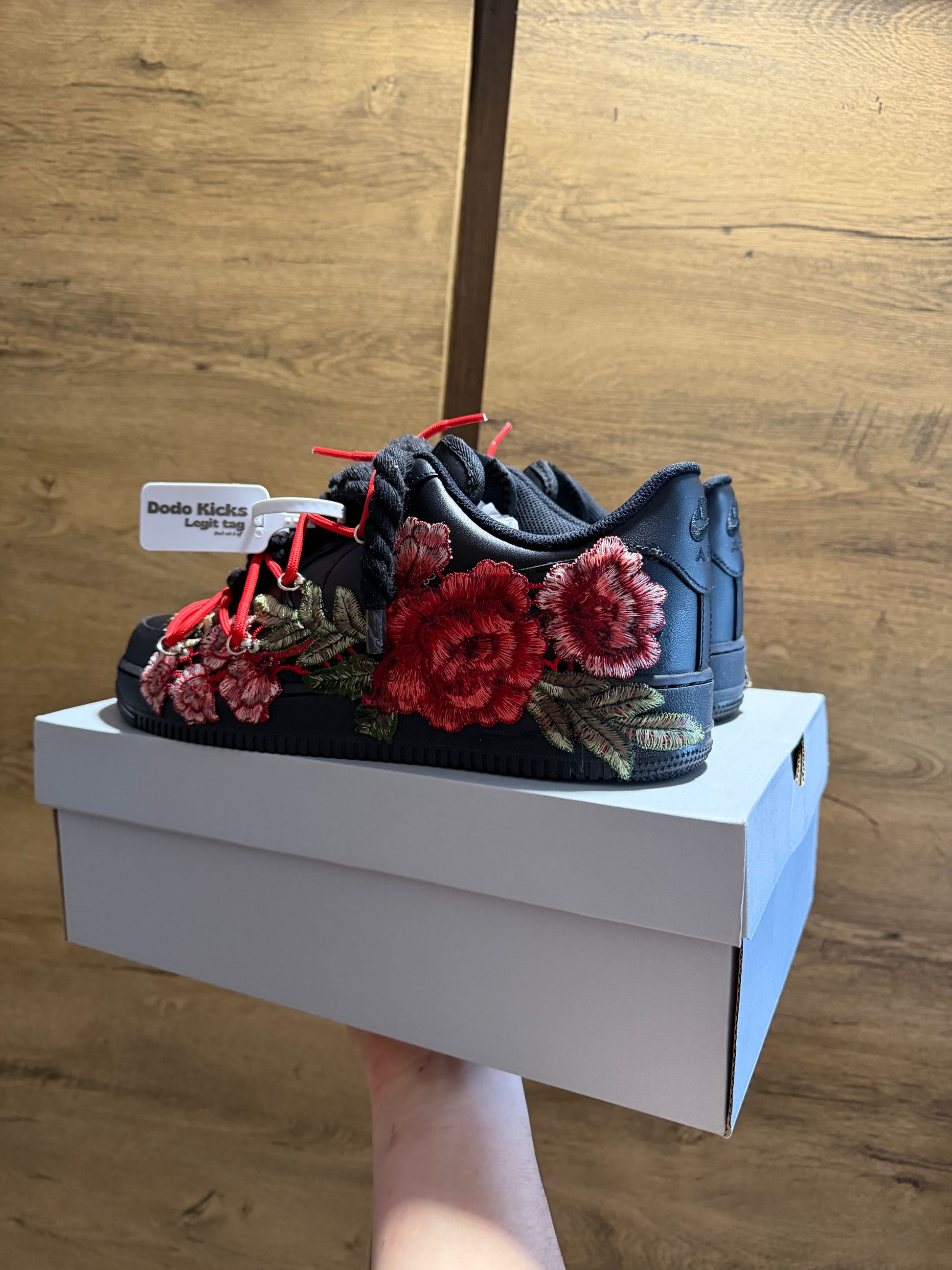  Nike Air Force 1 Black "ROSE RED ROPELACE DOUBLE LACE” sarok nézet