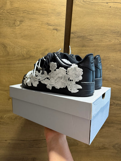Nike Air Force 1 Black "ROSE WHITE ROPELACE DOUBLE LACE” sarok nézet