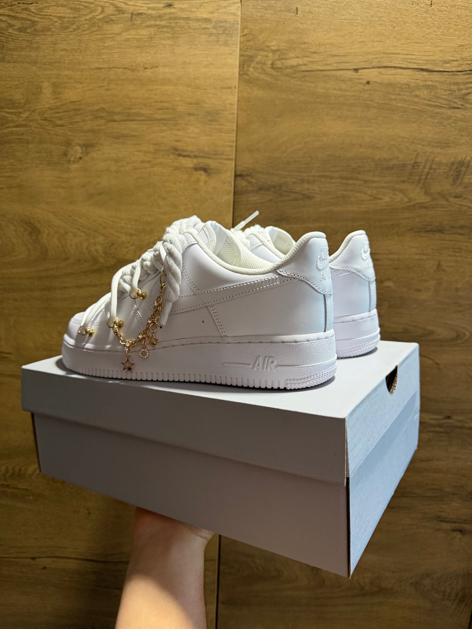 Nike Air Force 1 RopeLace "Charmy White" sarok nézet