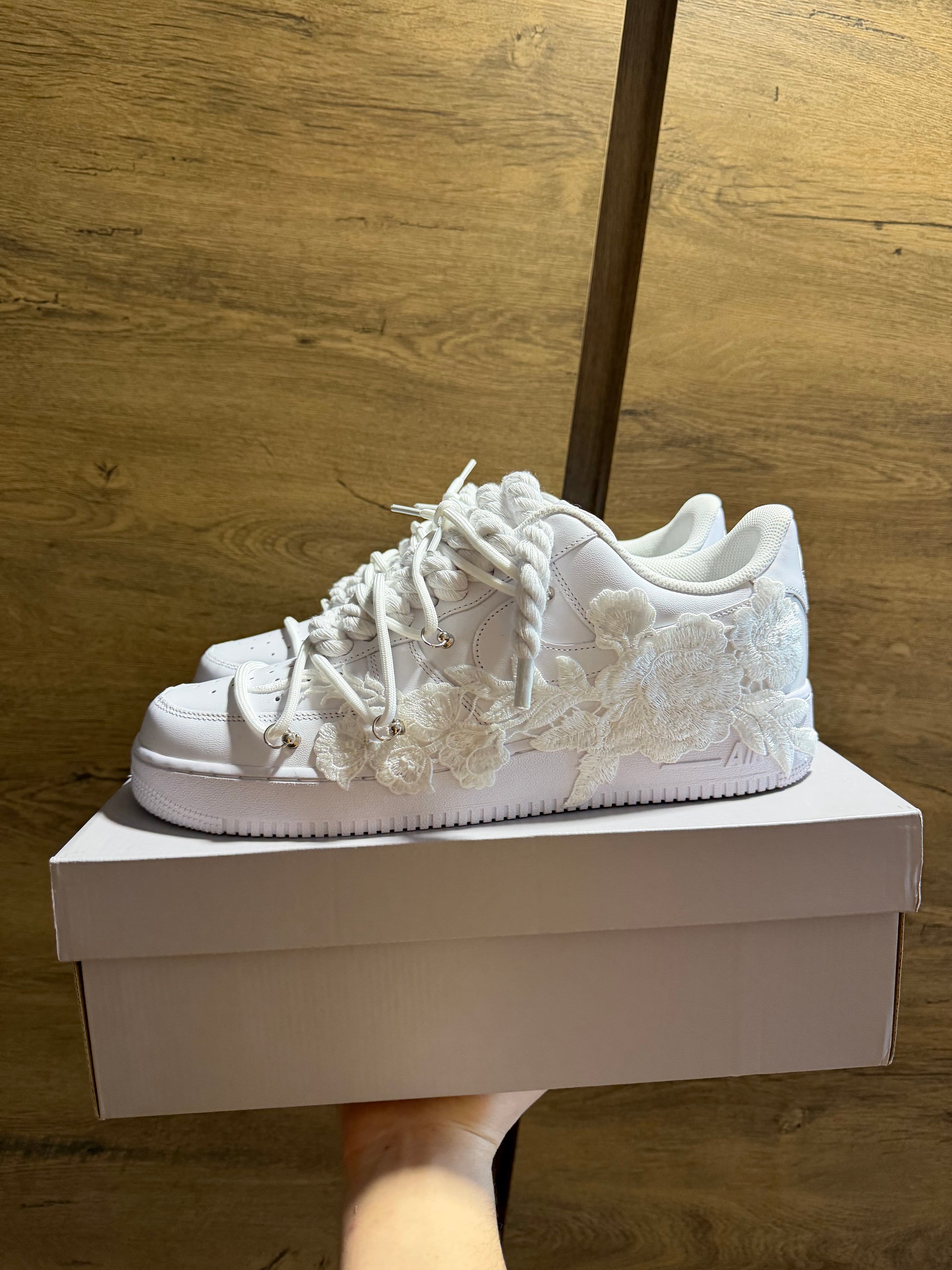 Nike Air Force 1 White "ROSE WHITE ROPELACE DOUBLE LACE” oldal nézet