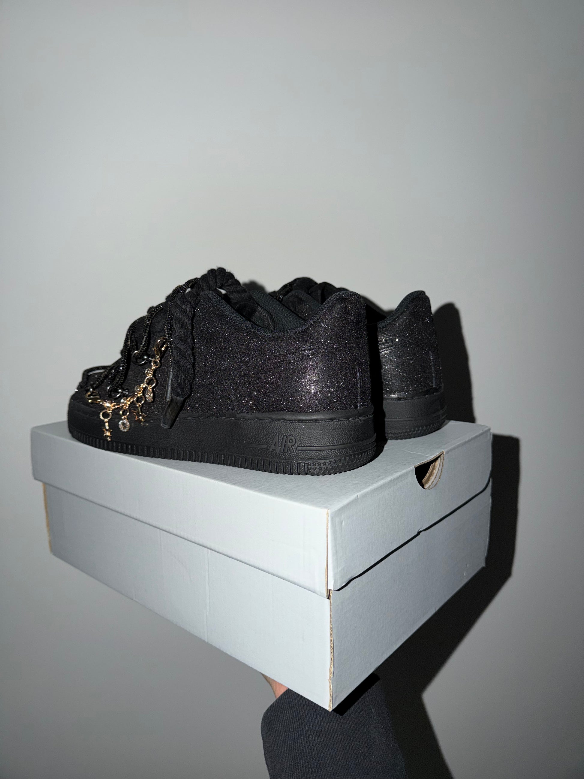 Nike Rope Lace Air Force 1 "Glitter Charmy" sarok nézet