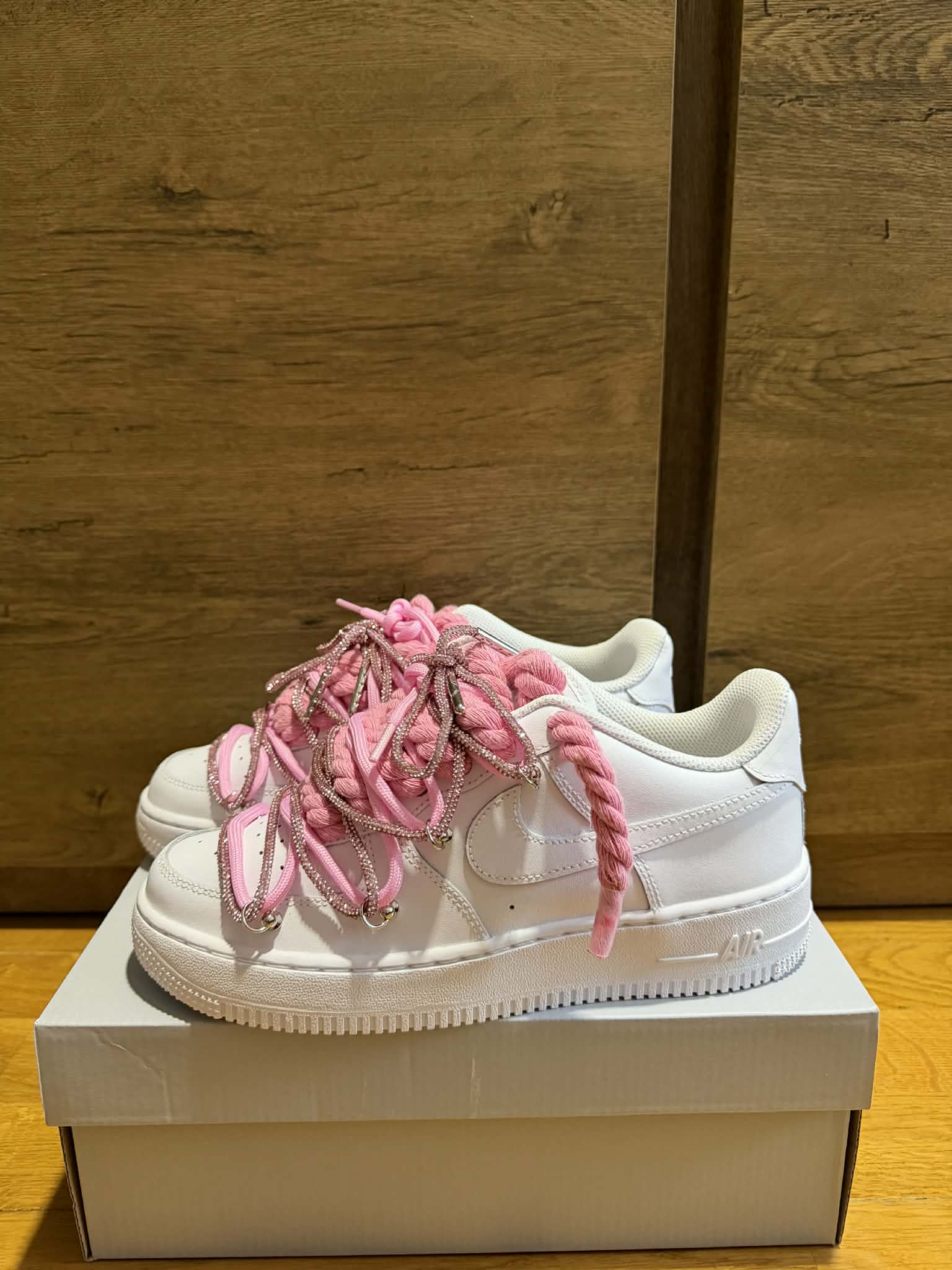 Nike Rope Lace "Extra Double Pink" oldal nézet